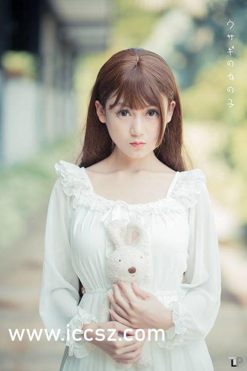 吃瓜爆料黑料反差婊网红,吃瓜爆料中的反差与婊气