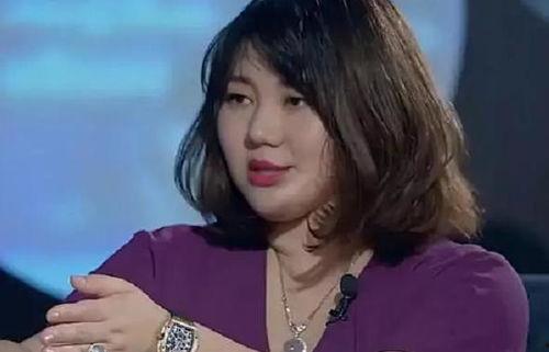 明星网红戴假货,揭秘娱乐圈的“真假”现象