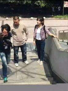 重庆大火明星网红,燃烧激情，闪耀网络舞台
