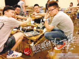 全带凳子吃瓜千金爆料,揭秘娱乐圈幕后风云